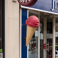 Offre Spéciale énorme statue de crème glacée en résine de fibre de verre sculpture de crème glacée pour la décoration de magasin de dessert