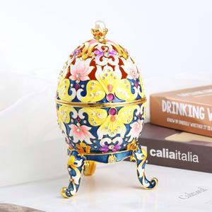 Huevo Fabergé Clásico Pintado a Mano al por Mayor, Estilo Vintage, con Esmalte Rico y Brillantes Piedras de Imitación, Joyero - Product Image 6