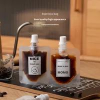 Sac à expresso liquide en PE transparent givré, jetable et recyclable, à trois compartiments, avec poignée longue, enduit UV et imprimé à l'écran