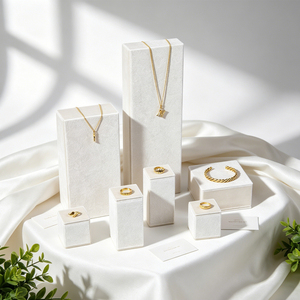 Expositor de joyería de terciopelo de lujo JINSKY para collares de perlas, pendientes, pulseras de cristal, organizador y soporte. - Product Image 2