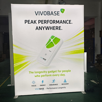 Stand d'exposition modulaire en tissu tendu SEG avec éclairage LED pour technologie d'énergie propre durable, idéal pour les salons professionnels de produits écologiques