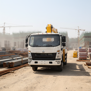 Camion <span class=keywords><strong>grue</strong></span> à bras droit Howo LHD/RHD 3T 4T 5T, camion <span class=keywords><strong>grue</strong></span> léger, neuf, pour <span class=keywords><strong>transport</strong></span> routier, à vendre - Product Image 4