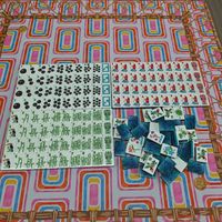 En stock – Jeu de mahjong américain moderne de luxe pour 4 joueurs, tuiles en acrylique gravées bleues personnalisées MJ0160 – Idéal pour les fêtes en famille