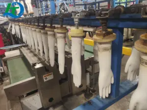 HuiGang: 최첨단 기술을 갖춘 첨단 장갑 생산 라인