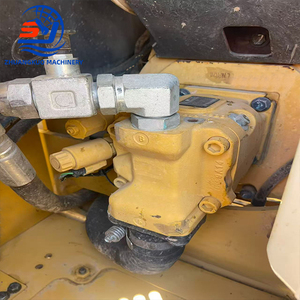 Choix privilégié pour les chantiers de construction économes en carburant et durables : Excavatrice sur chenilles Caterpillar CAT307.5 d'occasion, 90 % neuve, d'origine. - Product Image 6