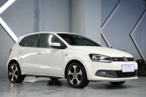 <span class=keywords><strong>Polo</strong></span> <span class=keywords><strong>GTI</strong></span> 1.4TSI (SAIC-China) 2013 Usado, <span class=keywords><strong>5</strong></span> <span class=keywords><strong>Puertas</strong></span>, <span class=keywords><strong>5</strong></span> Asientos, Hatchback, 1.4T L4 Turbo 131CV, Tracción Delantera, Transmisión Automática DSG de 7 Velocidades, Euro V, Color Oscuro - Product Image 3