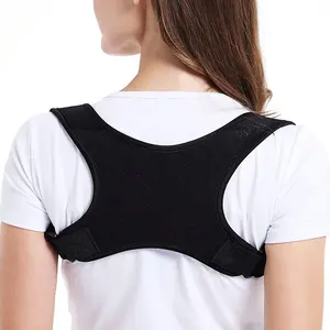 Correcteur de posture arrière de soutien de la clavicule confortable réglable pour hommes femmes