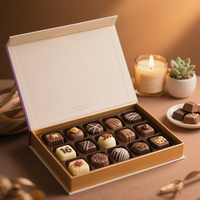 Emballage cadeau de luxe en papier rigide écologique de qualité alimentaire avec logo personnalisé, fermeture magnétique, boîte à chocolat imperméable, Dubaï