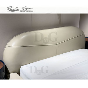Upholstered <b>Bed</b> Luxury Leather Platform <b>Bed</b> <b>Queen</b> <b>Size</b> with Tufted Headboard for Master Bedroom - Product Image 5