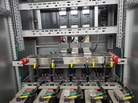 Armoire PFC basse tension série GGJ : Améliore le facteur de puissance, réduit les pertes de ligne, économise l'énergie pour les appareils de commutation des réseaux électriques industriels