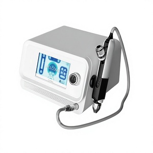 Máquina de Belleza de Uso Doméstico con Tecnología de Exfoliación por Dermoabrasión Facial con Agua y Oxígeno a Alta Presión, Hidro-Jet de Oxígeno - Product Image 1