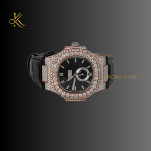 Montre Moissanite Diamond Quartz fabriquée avec un mouvement de précision de style de luxe et une brillance éblouissante pour un intemporel de qualité supérieure - Product Image 1
