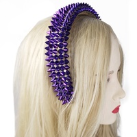 Serre-tête rembourré à sequins haute densité et rivets scintillants pour le Mardi Gras, les enterrements de vie de jeune fille et les événements de fiançailles, design festif