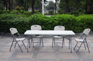 Mesas Plegables Rectangulares Blancas Modernas de Plástico <span class=keywords><strong>para</strong></span> Hoteles, <span class=keywords><strong>Banquetes</strong></span>, Eventos al Aire Libre, Moldeo por Soplado, Precio Económico de Fábrica, <span class=keywords><strong>Fiestas</strong></span> - Product Image 4