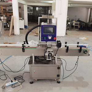 เครื่องปิดฝาอัตโนมัติเต็มรูปแบบ ไฟฟ้า 380V ควบคุมด้วย PLC ความแม่นยำสูง สำหรับซีลน้ำยาซักผ้าและเครื่องสำอาง - Product Image 2