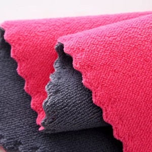 Serviette en microfibre premium 400 g/m², chiffon de nettoyage 30x40 cm, toucher doux, usage commercial, en vrac, de marque, écologique, pour véhicules - Product Image 4