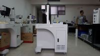 Machine de marquage laser à fibre 100w 50w machine de marquage laser de bureau à plat