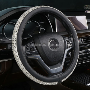 Vente d'Usine Tersline Housse de Volant en PU Rose Fille à 3 Branches avec Strass, Diamants en Cristal Scintillants, Respirante et Antidérapante pour <span class=keywords><strong>Auto</strong></span> - Product Image 6