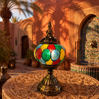 Lampe de table en verre teinté de style marocain, style turc, Marrakech