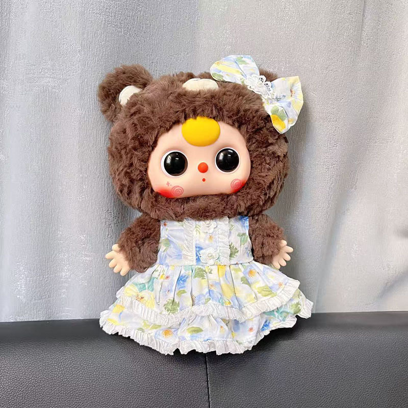 Robe bleue à imprimé fleuri