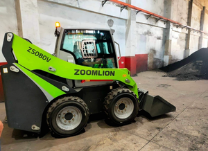 Chargeuse compacte à direction pivotante ZS085V de la marque Zoomlion, efficace et performante, avec une benne de 0,4 m3 - Product Image 4