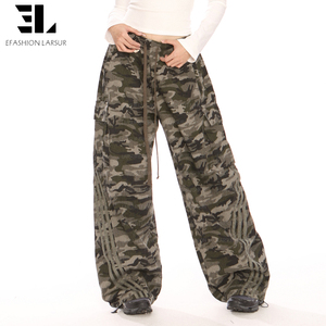 Pantalon cargo imprimé camouflage en sergé personnalisé LARSUR, patchwork, bandes latérales, pantalon ample droit à lacets, pantalon pour femmes - Product Image 5