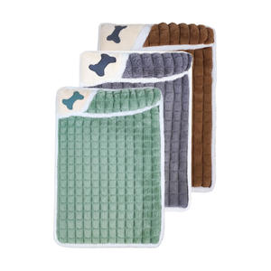 Luxuriöses, Wärmeisolierendes Hundebett, Verdickte Haustiermatte aus Kaninchenfellimitat mit Weichem, Rutschfestem, Abnehmbarem und Waschbarem Bezug für Kleine Haustiere - Product Image 6