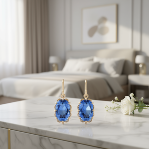 Boucles d'oreilles pendantes Elate en cristal bleu ciel, serties de griffes en or 18 carats, classiques pour femme, à porter au quotidien - Product Image 2