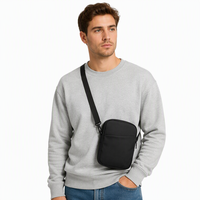Vente directe d'usine, sac bandoulière mini en nylon décontracté portable pour hommes, sac bandoulière pour extérieur