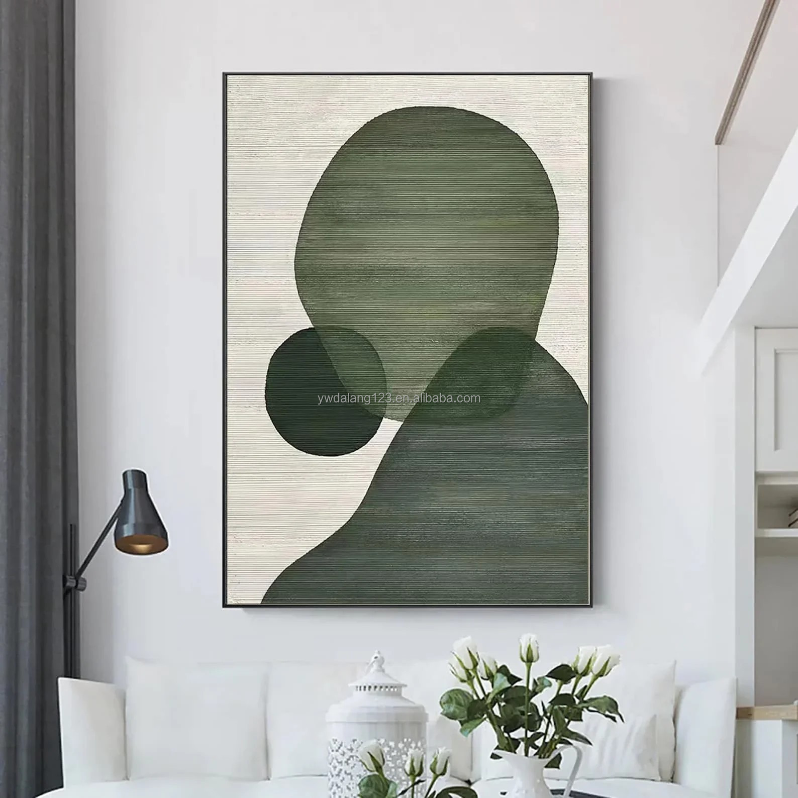 สีเทาเข้ม