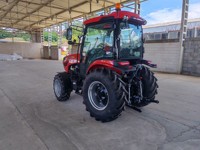 Tracteur agricole à cabine fermée de 50 CV, pneus larges, 4 roues motrices