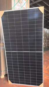 Wholesale Advanced PERC Technology <strong>Solar</strong> Photovoltaic Panels for Maximum Energy Conversion - Product Image 2