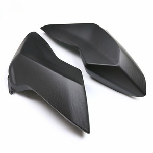 Panneaux latéraux de réservoir en fibre de carbone sèche 3K, adaptés à Ducati Hypermotard 950 2019-2025 SP RVE, finition brillante ou mate en option - Product Image 2