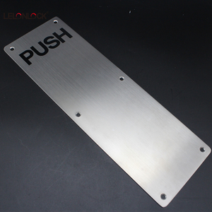 Maniglia per Porta Antincendio di Alta Qualità in Acciaio Inox 304 con Scritte di Emergenza - Product Image 6