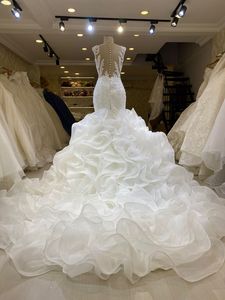 2025 New Design Women White Lace Wedding Dress Trim Sleeve Bridal Customize Pearl Backless Luxury Mermaid Wedding Dress for Lady - Product Image 2