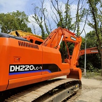 Excavadora de cadenas hidráulica usada Doosan DH220LC-7 de 22 toneladas con motor diésel y bomba - Precio económico, construcción confiable