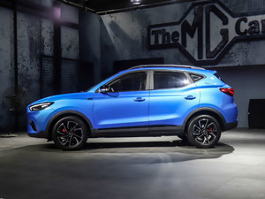 รถยนต์มือสอง <span class=keywords><strong>MG</strong></span> ZS <span class=keywords><strong>SUV</strong></span> เครื่องยนต์เบนซิน เกียร์ธรรมดา พวงมาลัยซ้าย ภายในสีเข้ม เบาะหนัง ผลิตในจีน - Product Image 5