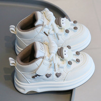 Chaussures de sport pour enfants au design de dessin animé, vente en gros, baskets décontractées blanches mi-hautes pour garçons et filles, antidérapantes avec fermeture Velcro