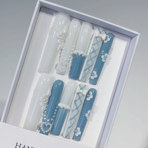 Nuevo Producto Lanzado, Diseño en Contraste Azul y Blanco, Flores Pequeñas, Líneas <span class=keywords><strong>Negras</strong></span>, <span class=keywords><strong>Rayas</strong></span> de Tigre, <span class=keywords><strong>Uñas</strong></span> Postizas Hechas a Mano - Product Image 2