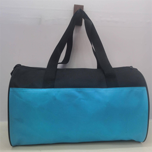 Bolsa de Gimnasio Personalizada para Hombre al por Mayor, Económica de Poliéster 600D, Cruzada para Deportes, Natación, Viaje y Regalo Comercial - Product Image 2