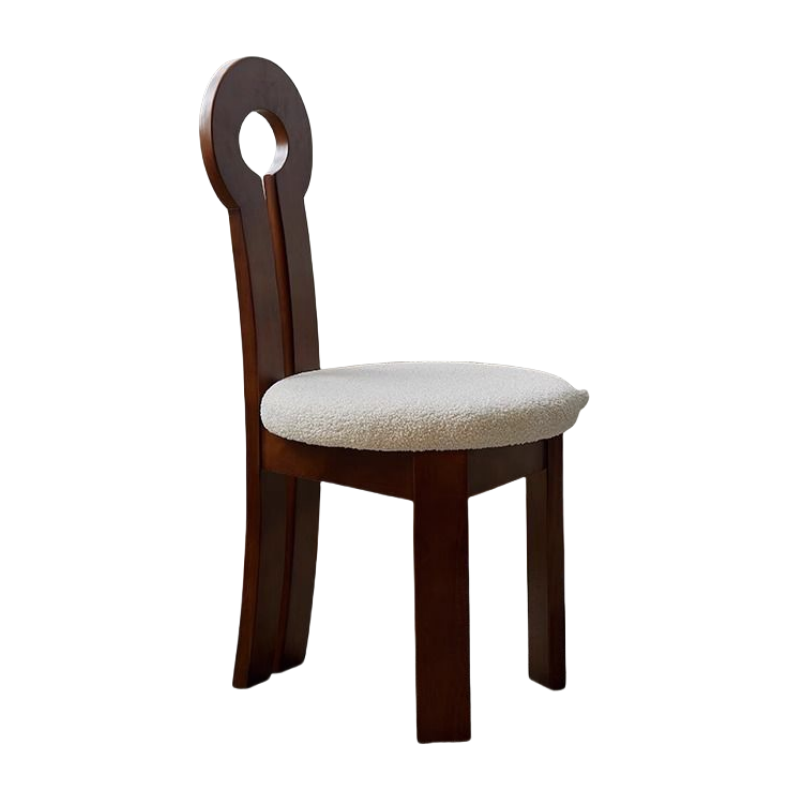 Fauteuil clé en laine d'agneau blanche avec cadre en noyer