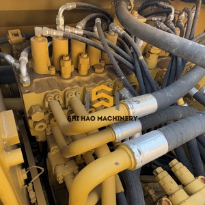 โรงงานจำหน่ายรถขุดไฮดรอลิกตีนตะขาบมือสอง Caterpillar CAT320 ขนาด 20 ตัน สำหรับโครงการก่อสร้างขนาดเล็ก - Product Image 4