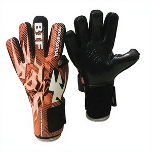 Gants de gardien de but professionnels de haute qualité en latex allemand 4 mm, fermeture auto-agrippante extérieure, coupe négative - Product Image 1