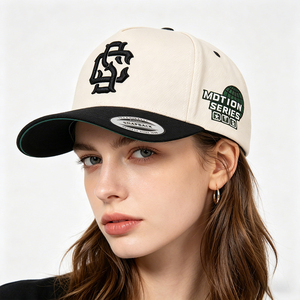 Casquette de baseball en daim noire de qualité supérieure, bicolore noir et vert, à 5 panneaux, avec visière incurvée et étiquette Sap, style snapback - Product Image 1