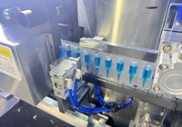 Vente d'usine, machine de remplissage et de scellage automatique de flacons en plastique pour liquides oraux, machine d'emballage pour boissons orales