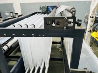Machine de fabrication de sacs filtrants tissés entièrement automatique à grande vitesse SONGSHENG SS-GFQ600-1500 pour film HDPE/LDPE, moteur 220V/380V, haute performance 1