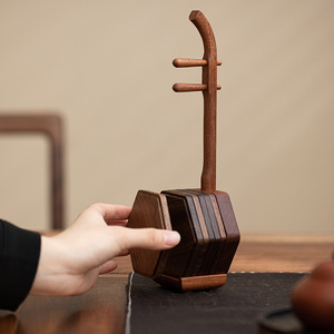 Posavasos de Madera de Nogal con Forma Geométrica, Duradero, Decoración para el Hogar o Salón de Té - Product Image 1