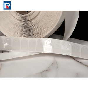 แท็บแขวนคอขวดพลาสติกแบบมีรูกลมคุณภาพสูง - Product Image 4