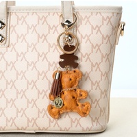 Porte-clés Mini Ours Mignon en Gros, en Cuir PU Coloré avec Pompon, Breloques pour Clés de Voiture, Sacs et Décoration, Cadeaux