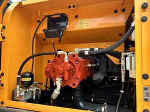 Escavatore Cingolato Usato Hyundai 220 da 22 Tonnellate per Costruzioni in Vendita - Product Image 5